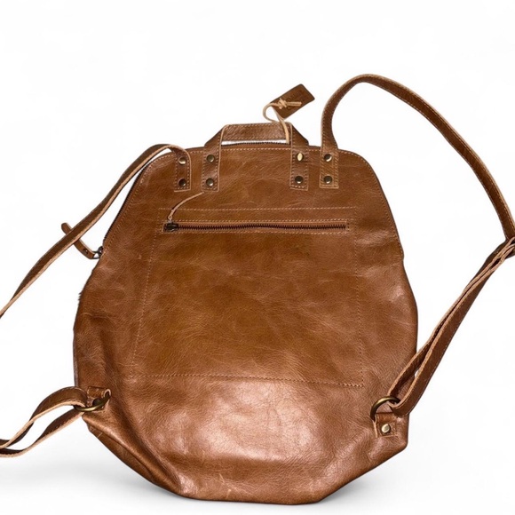 Cowhide backpack - Picture 6 of 7